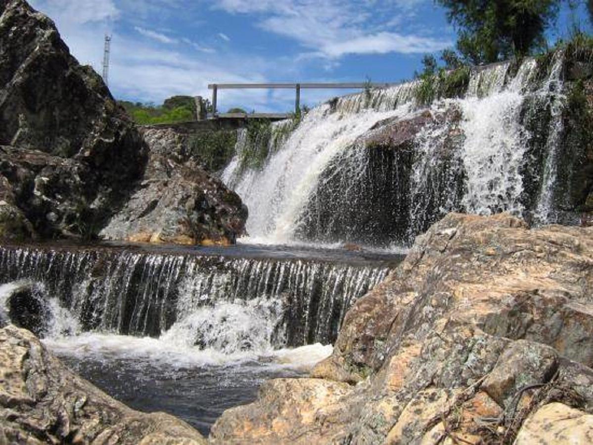 فندق Mirante Do Vale São Gonçalo do Rio das Pedras المظهر الخارجي الصورة